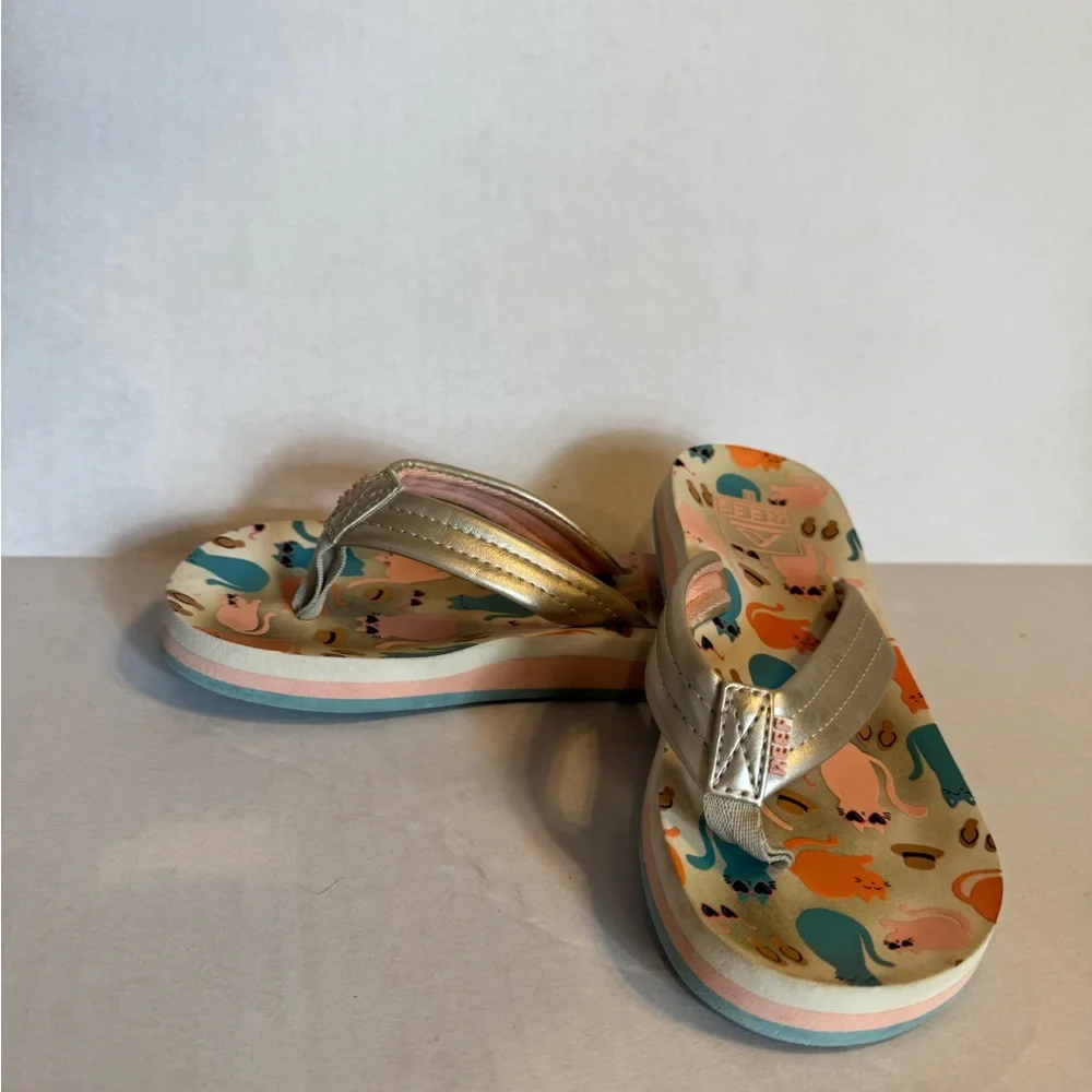 Reef Kids' Animal Print Flip Flops - Gold and Multicolor